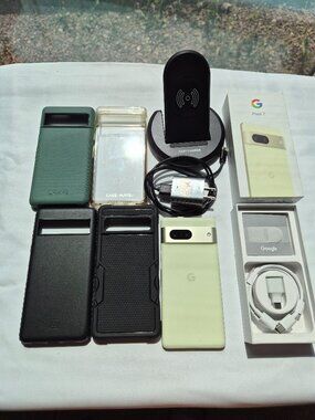 Lightly Used Google Pixel 7 128GB Lemongrass Factory Unlocked